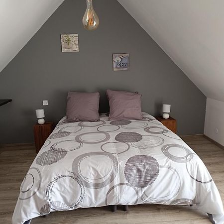 Gite De La Grand Maison Les Chenes Seigy Kültér fotó